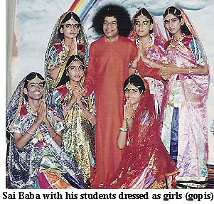 SATHYA SAI BABA WITH HIS STUDENT BOYS DRESSED UP AS FEMALE COWGIRLS (GOPIS)